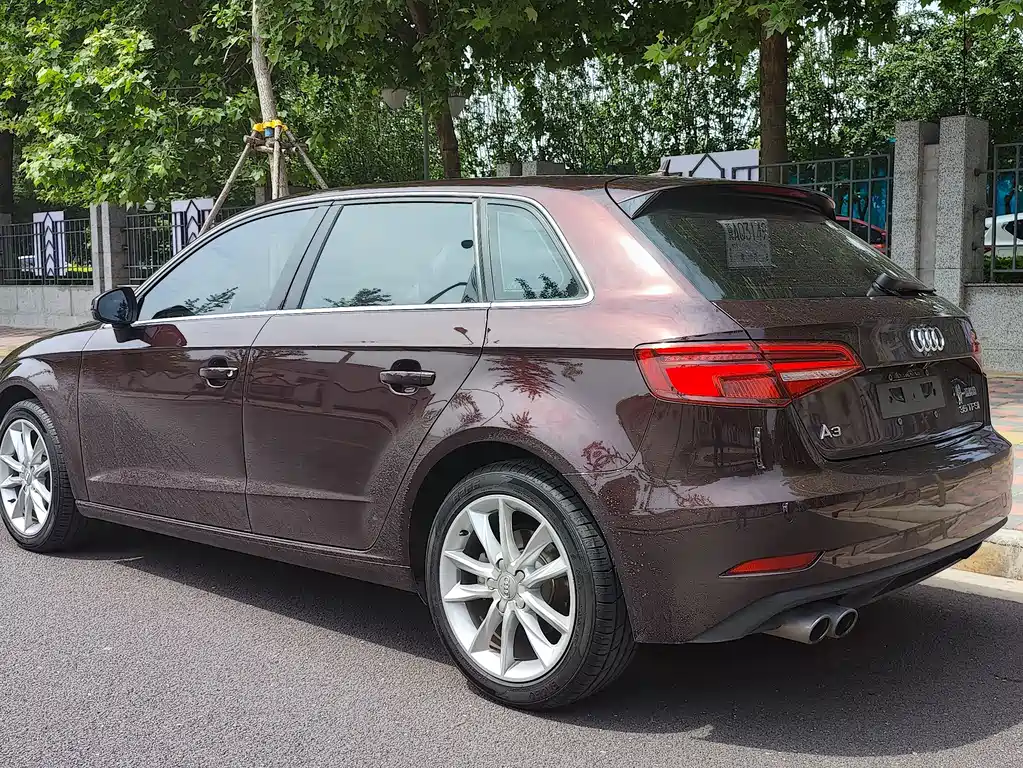 Audi A3 2018 — фото 11