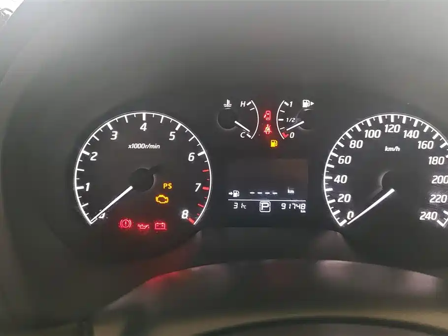Nissan Sylphy 2015 — фото 14