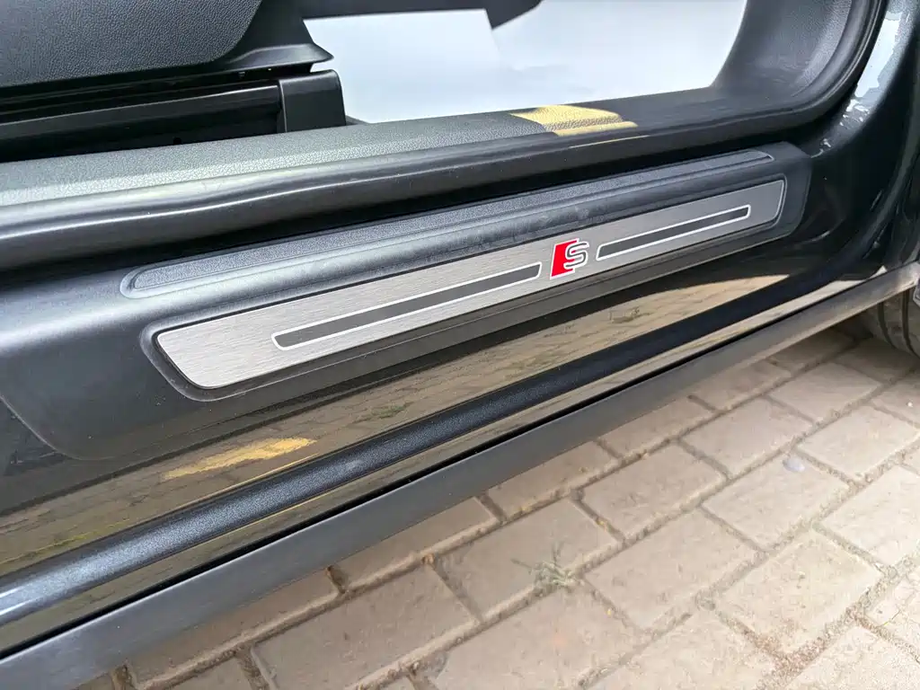 Audi Q5L Sportback 2022 — фото 33