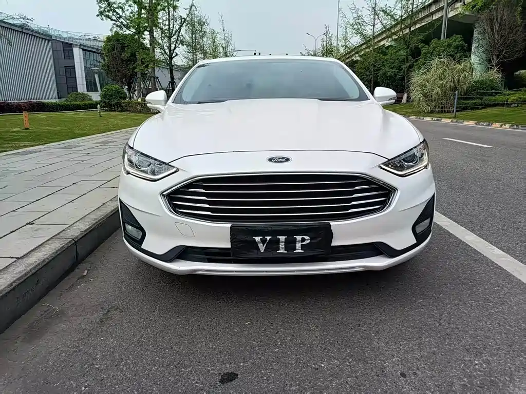 Ford Mondeo 2020 — фото 2