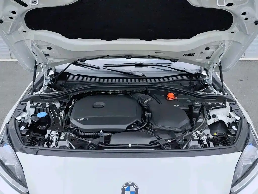 BMW 2 Series 2025 — фото 12