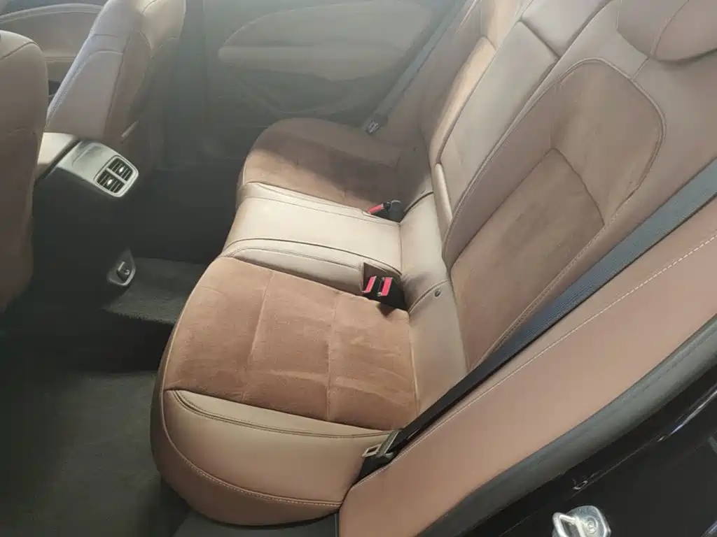 Buick Regal 2019 — фото 17