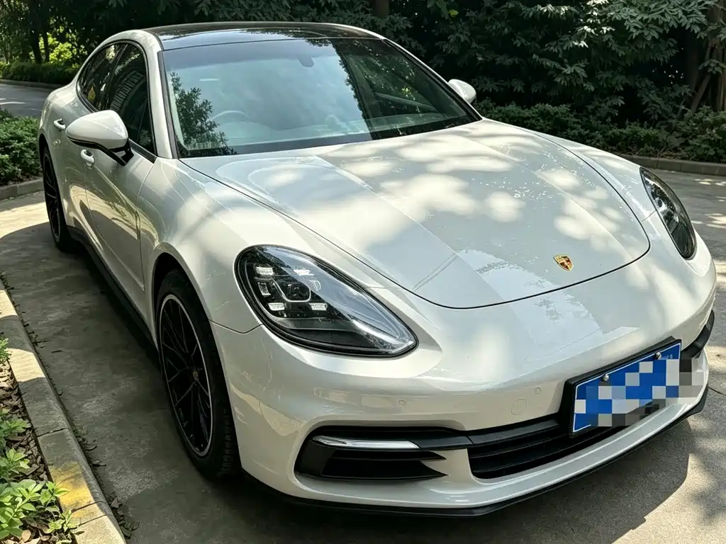 Porsche Panamera 2019 — фото 3