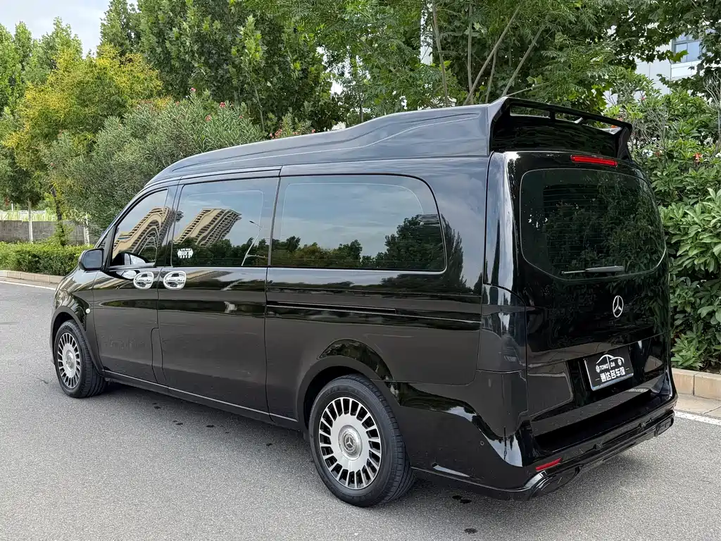 Mercedes-Benz Vito 2023 — фото 29