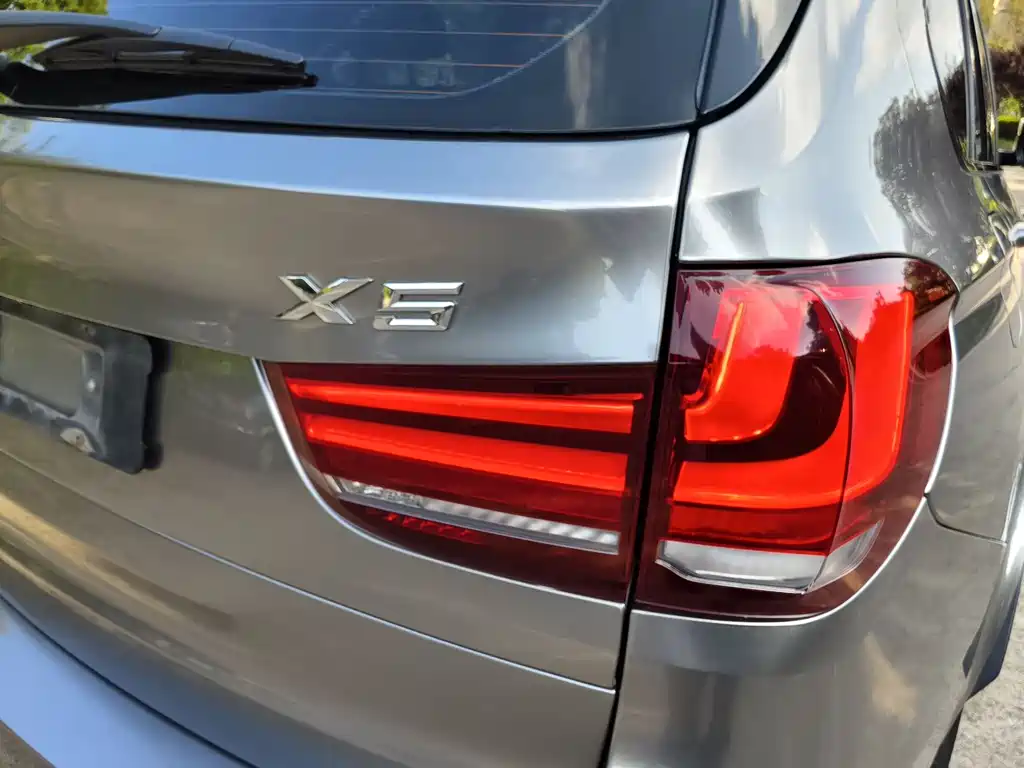 BMW X5 2018 — фото 28