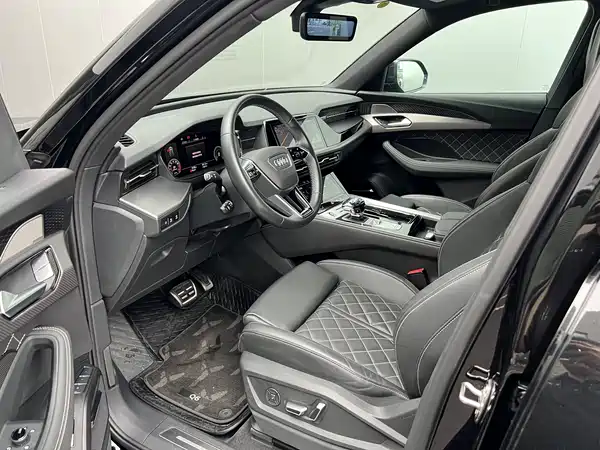 Audi Q6 2025