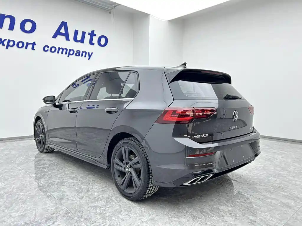 Volkswagen Golf 2022