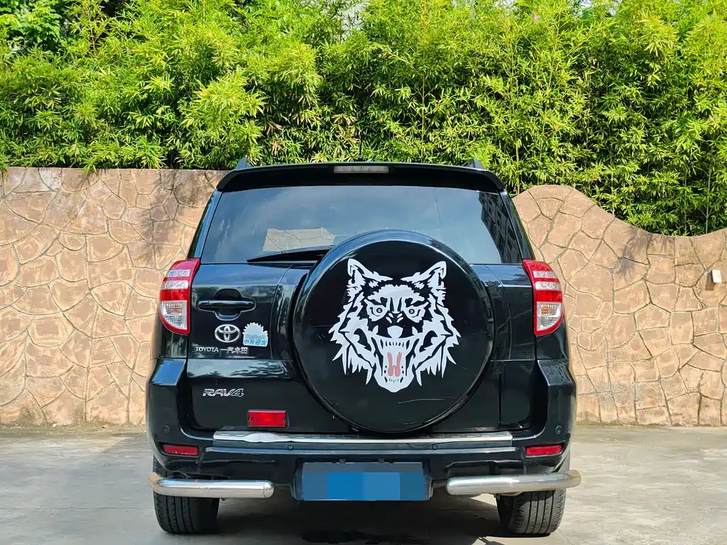 Toyota RAV4 2013