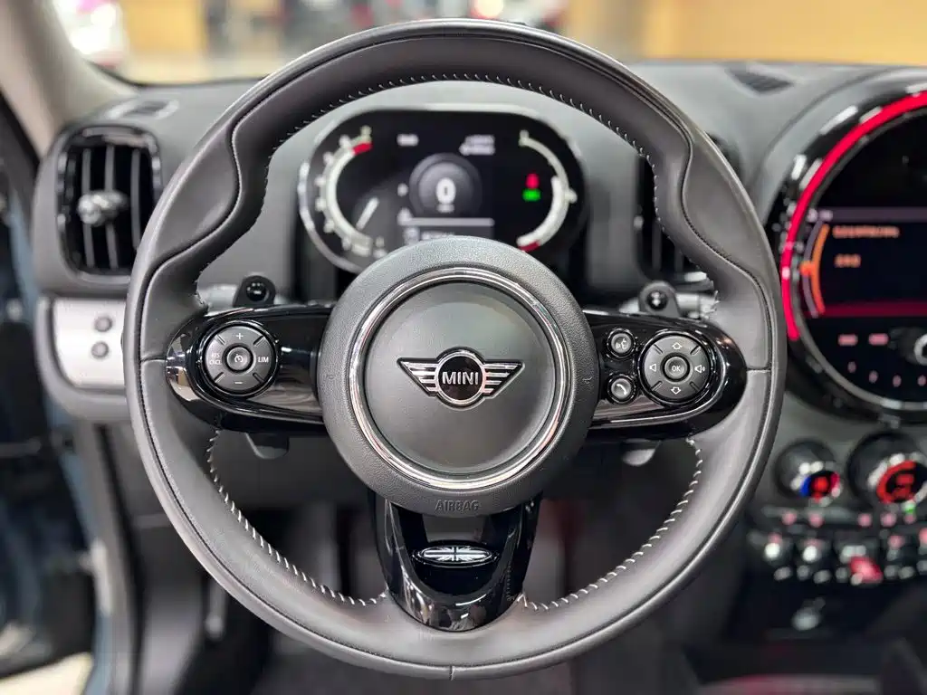 MINI Countryman 2020 — фото 13