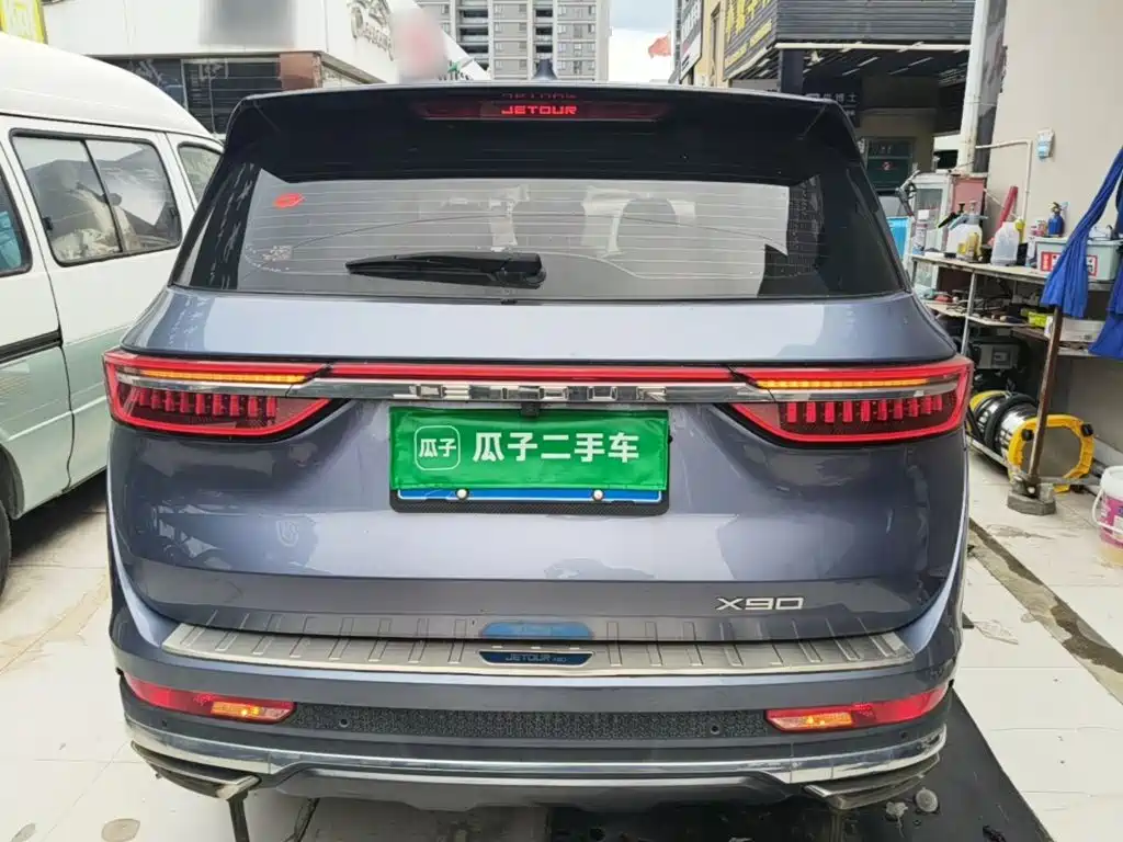 Jetour X90 2022