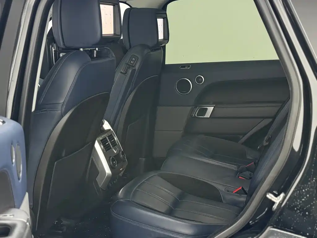 Land Rover Sport 2018 — фото 14