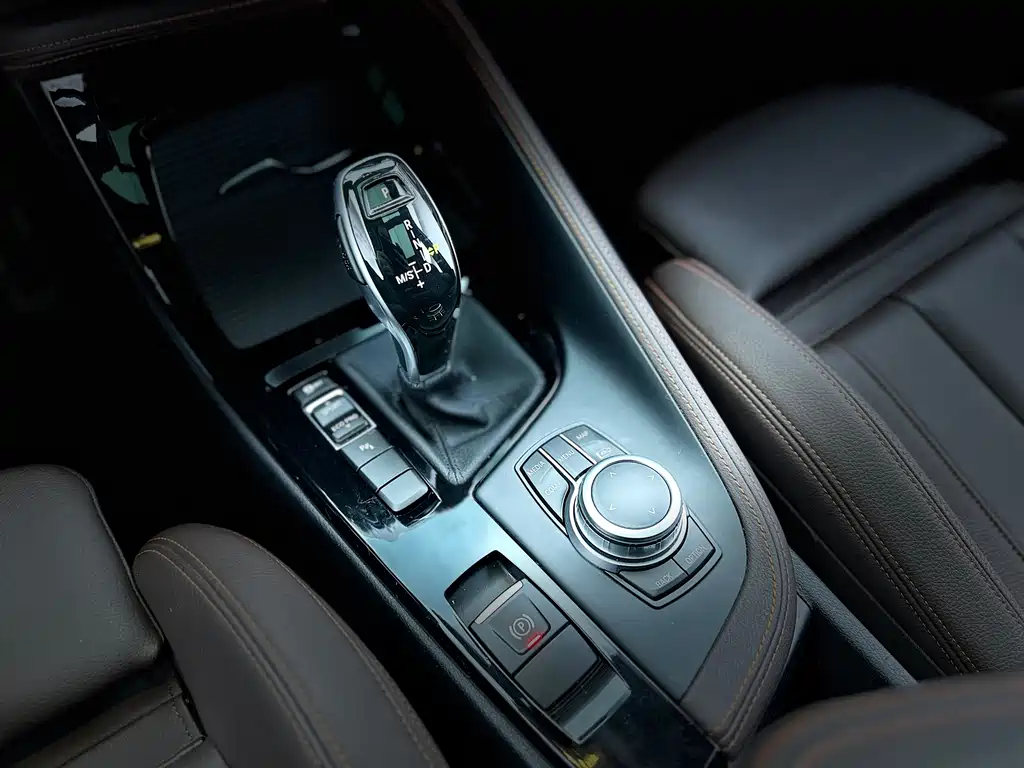 BMW X2 2021 — фото 19