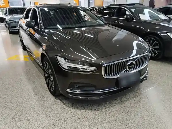 Volvo S90 2021