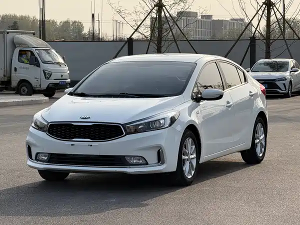 Kia K3 2016