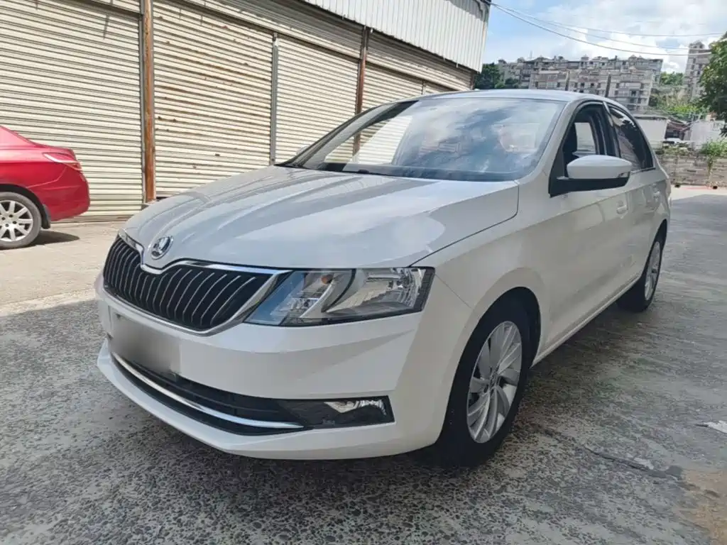 Skoda Rapid 2019 — фото 1