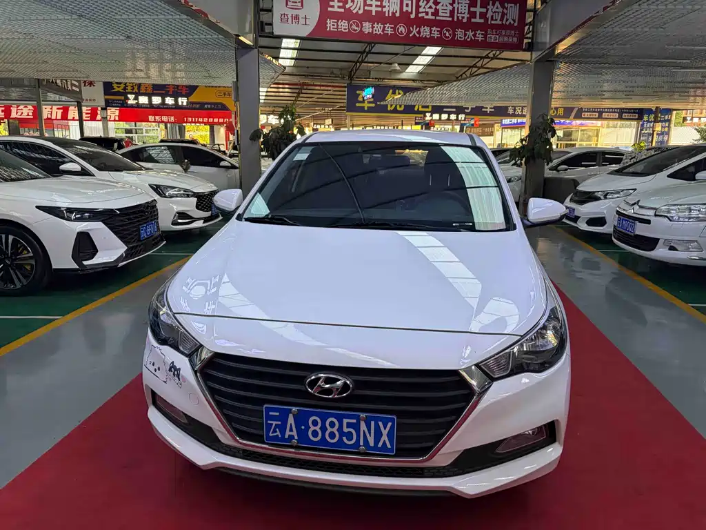 Hyundai Verna 2018 — фото 2
