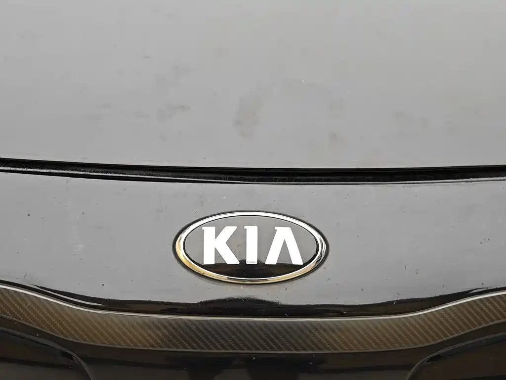 Kia K5 2019 — фото 3
