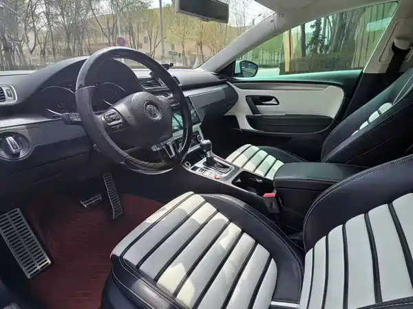 Volkswagen CC 2012