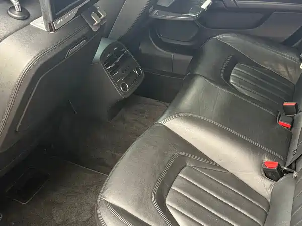 Maserati Quattroporte 2013