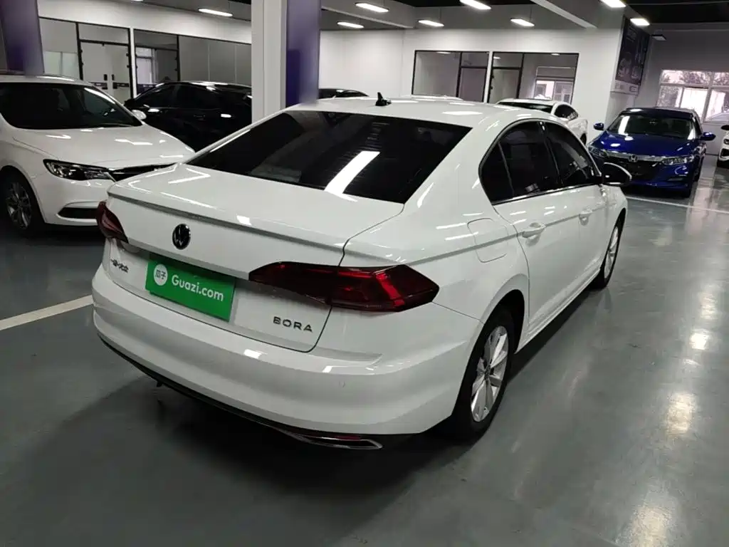 Volkswagen Bora 2022
