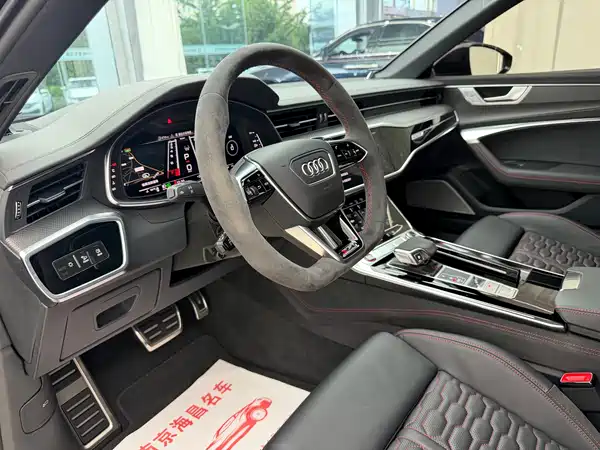 Audi RS 6 2022