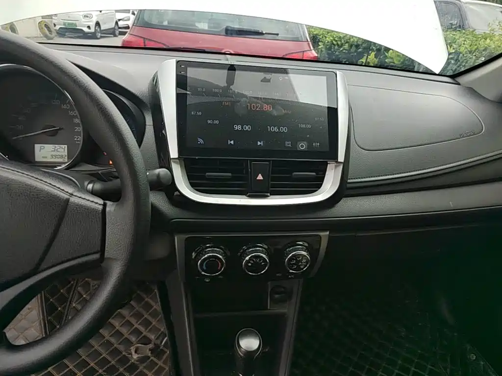Toyota Vios 2017 — фото 13