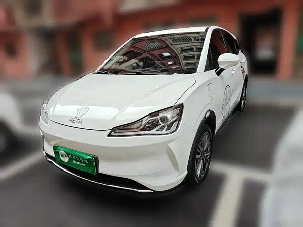 Neta V 2022