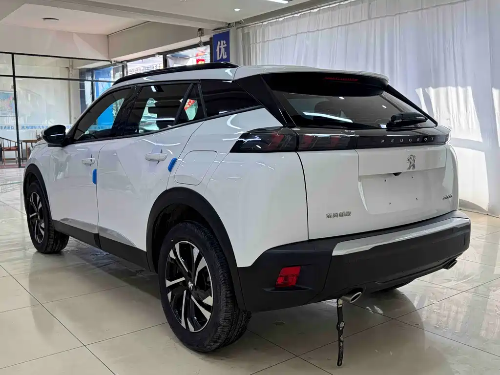 Peugeot 2008 2022