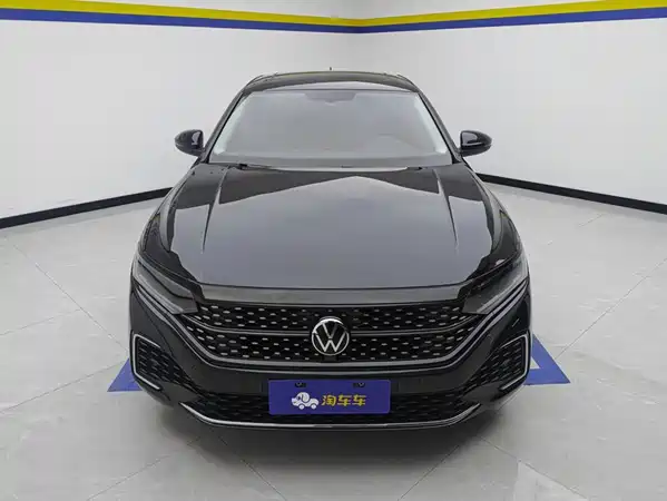 Volkswagen Passat 2022