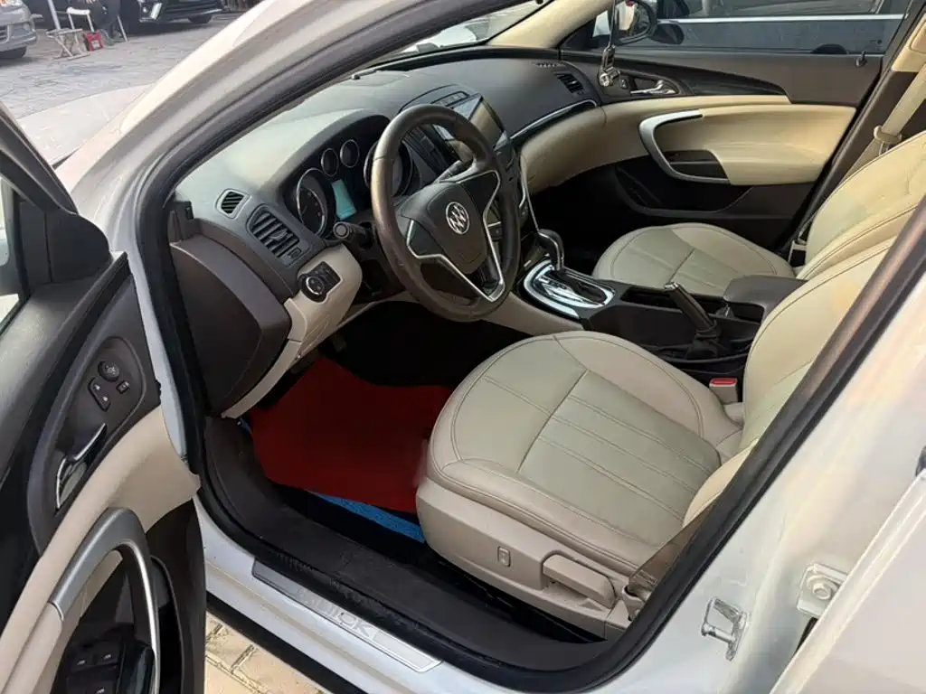 Buick Regal 2015 — фото 16