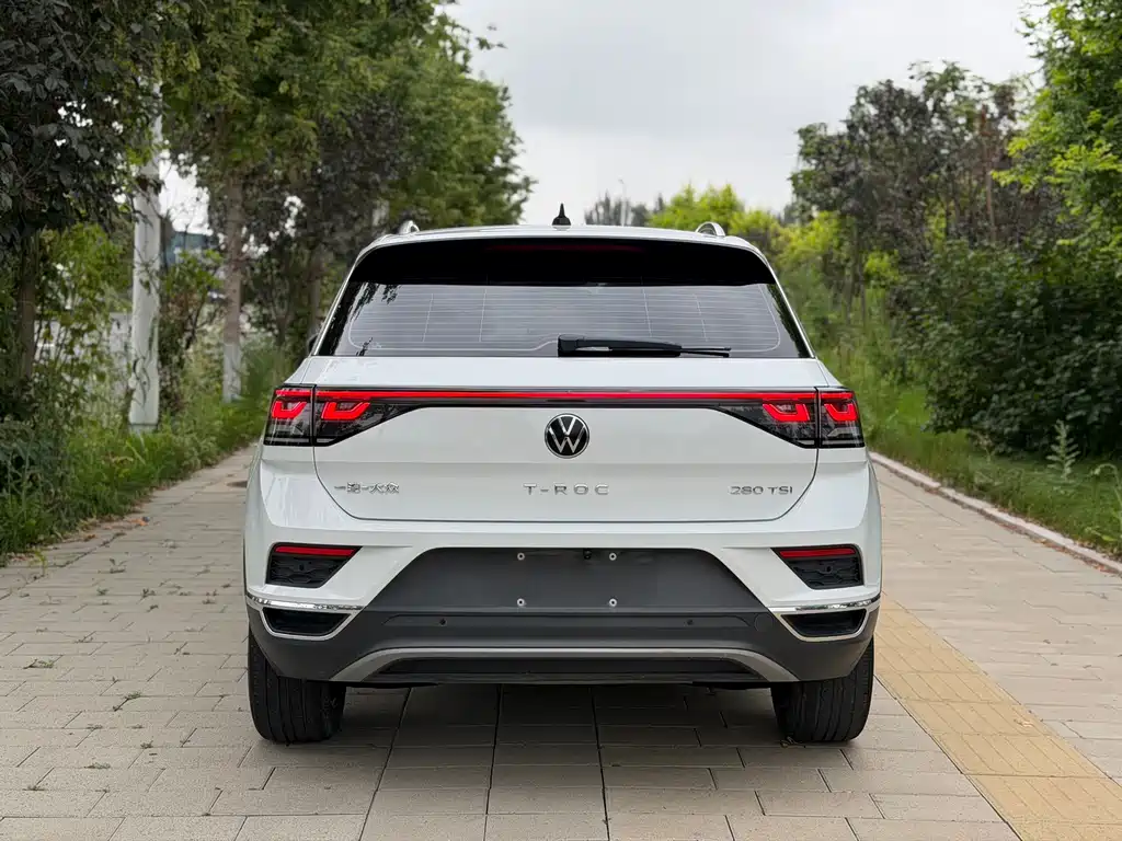 Volkswagen T-Roc 2023 — фото 23