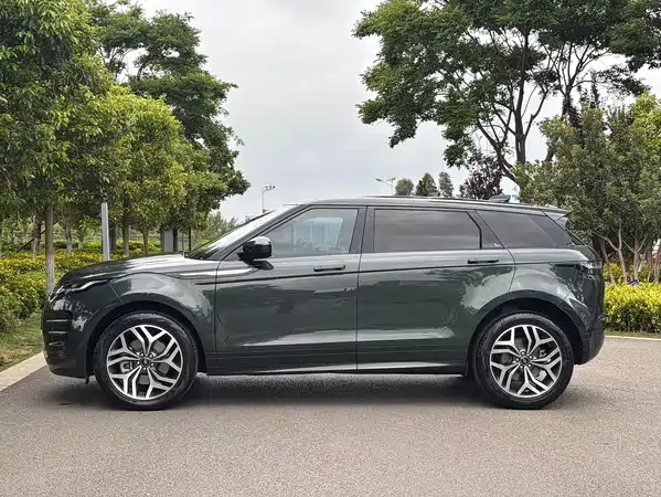 Land Rover Range Rover Evoque 2023