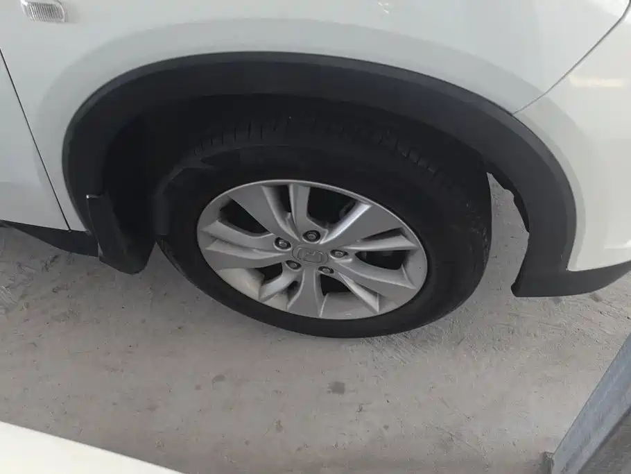 Honda Vezel 2016