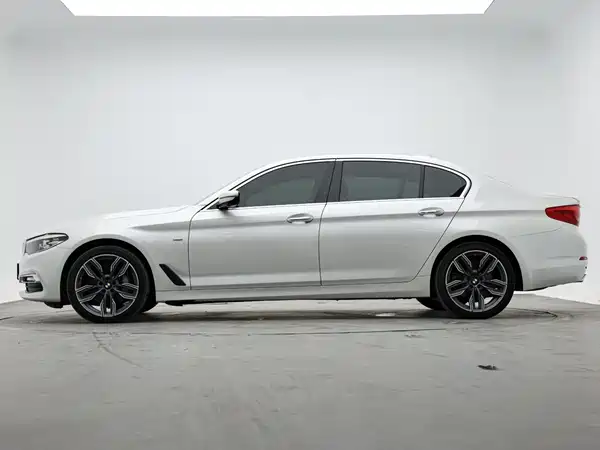 BMW 5 Series 2017