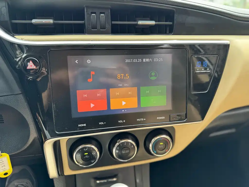 Toyota Corolla 2019 — фото 11