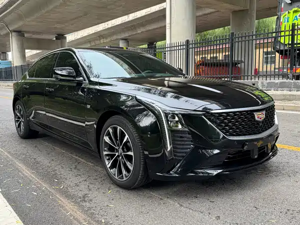 Cadillac CT5 2025