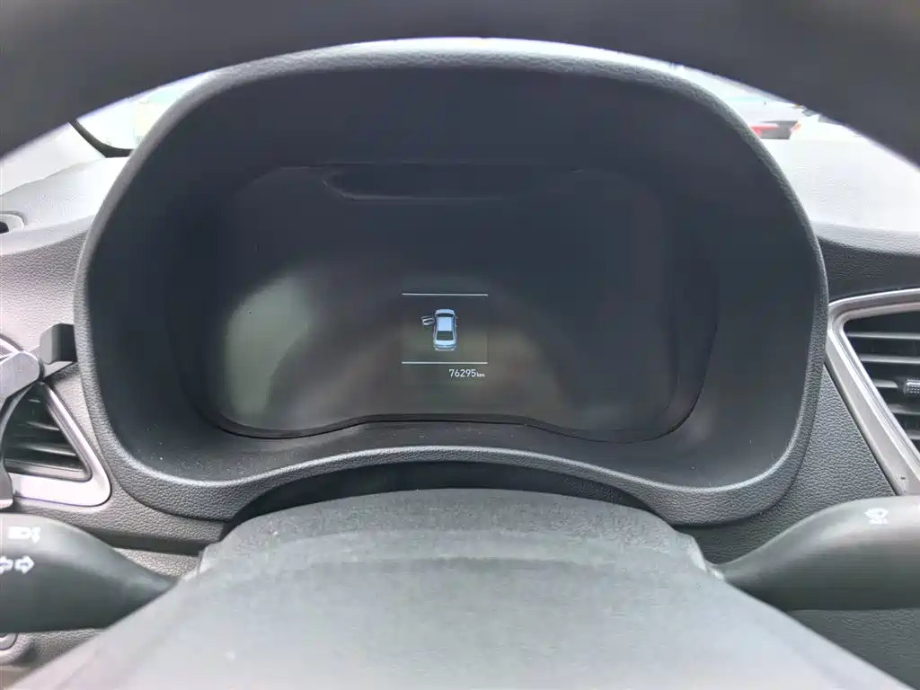 Hyundai Verna 2020 — фото 11