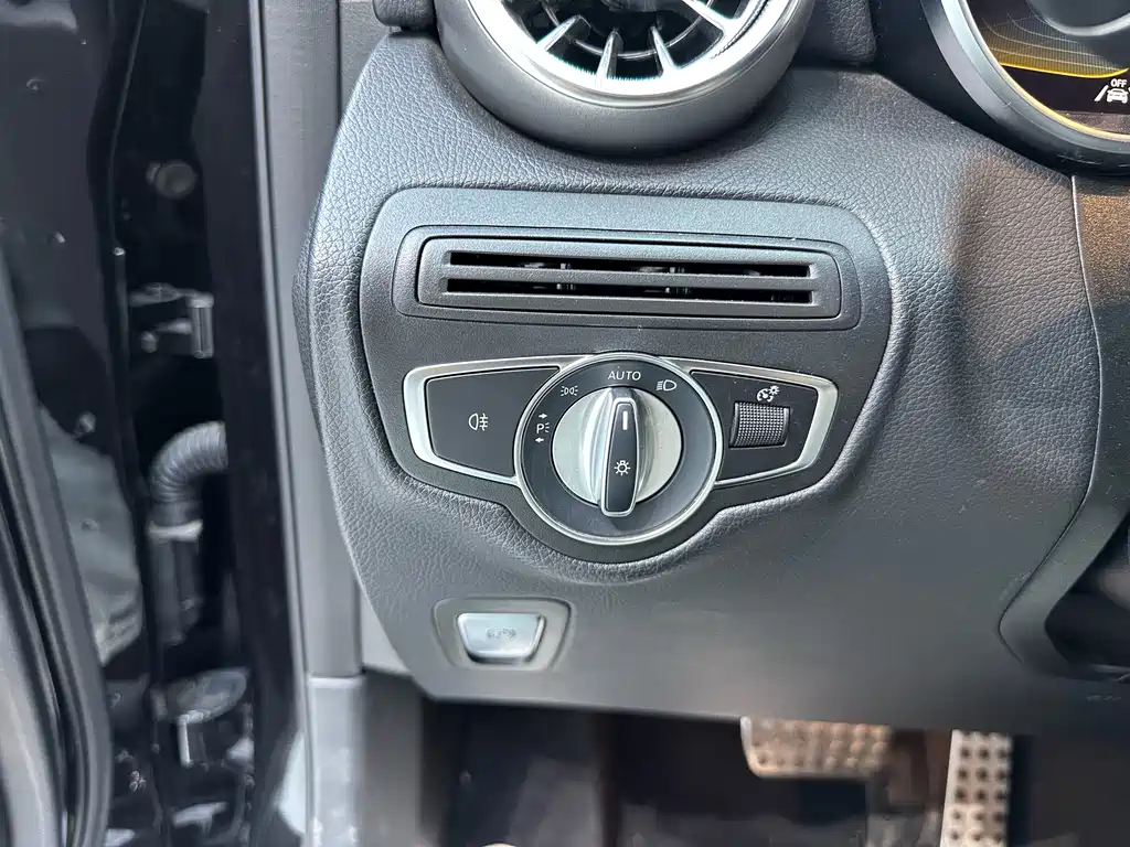 Mercedes-Benz GLC AMG 2020 — фото 14