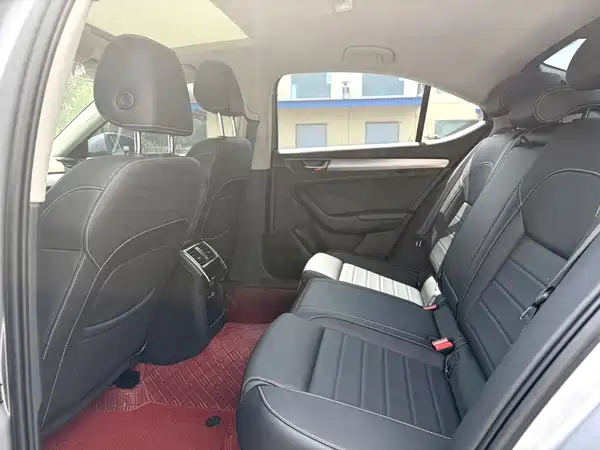 Skoda Superb 2024