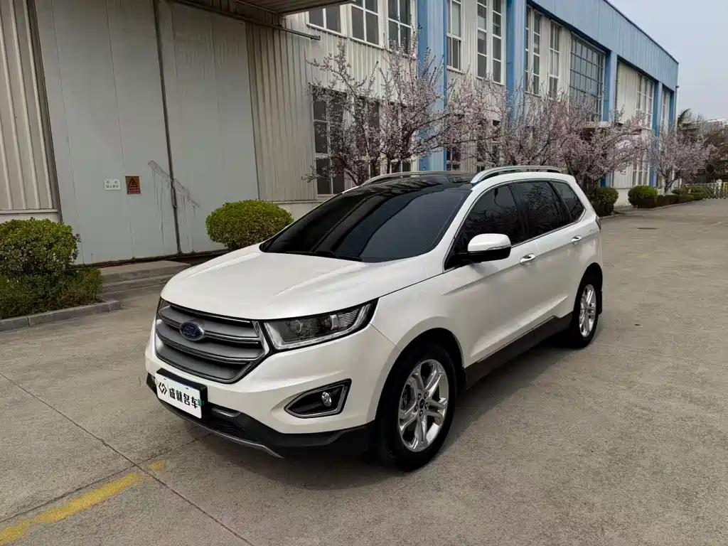 Ford Edge 2016 — фото 1