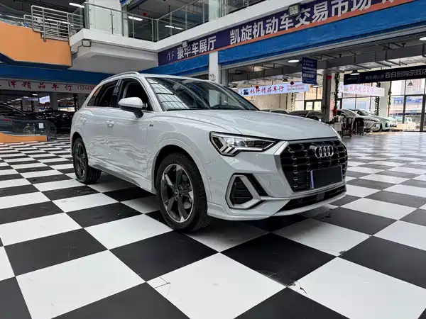 Audi Q3 2022