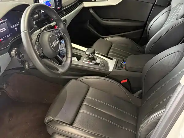 Audi A4L 2024