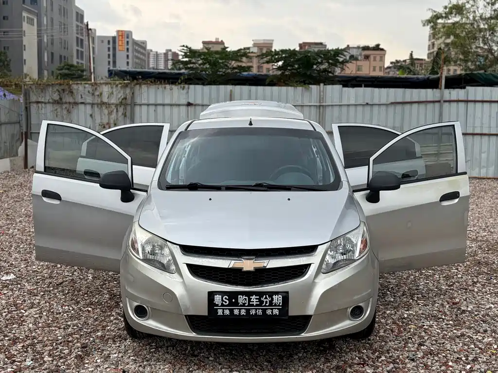 Chevrolet Sail 2014 — фото 16