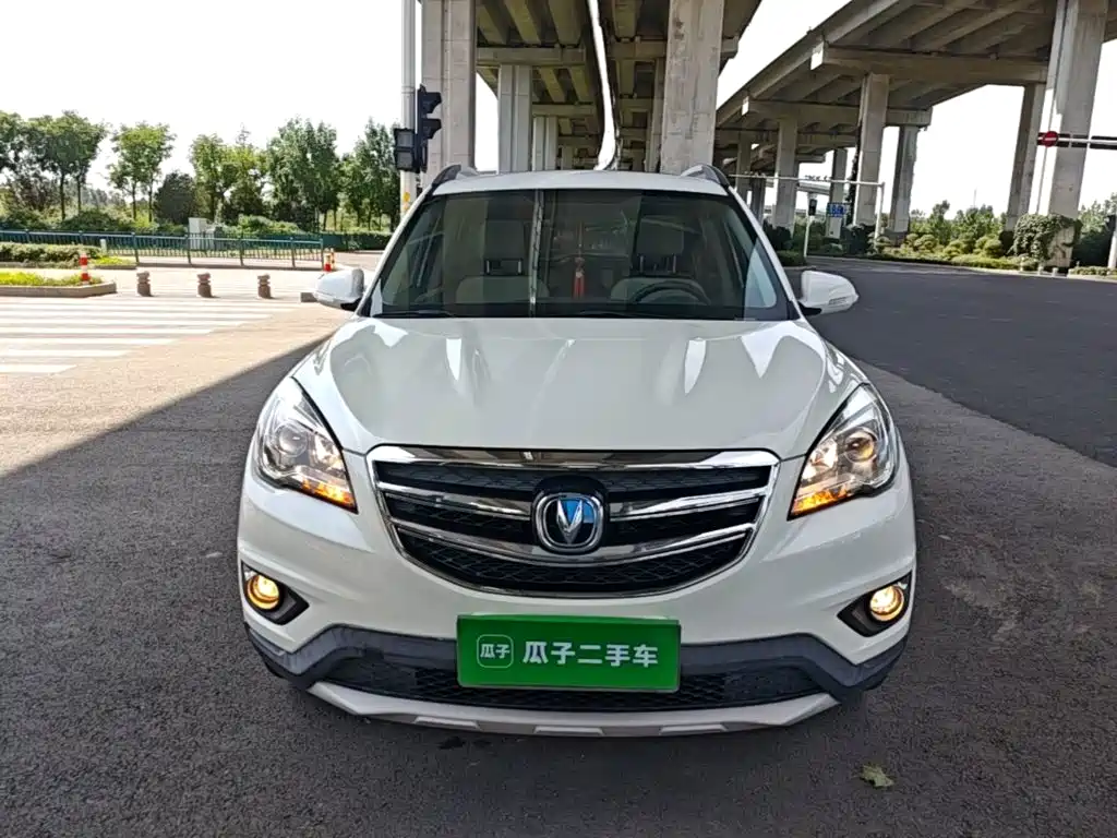 Changan CS35 2017 — фото 3