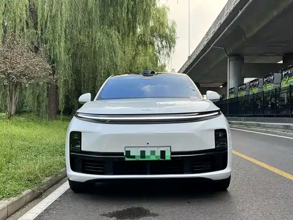 Li Auto L7 2024