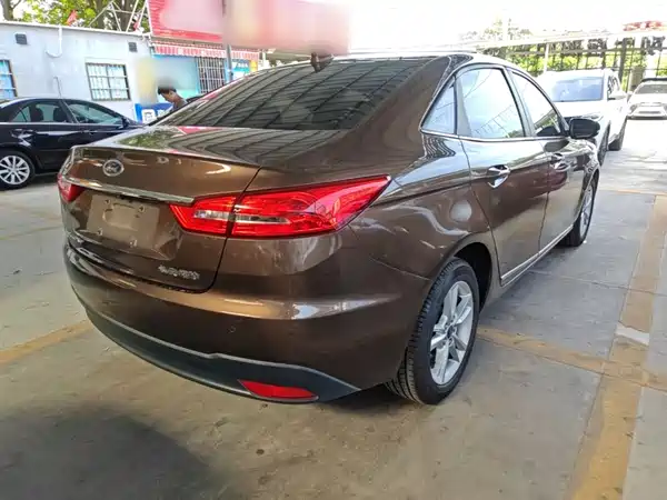 Ford Escort 2019