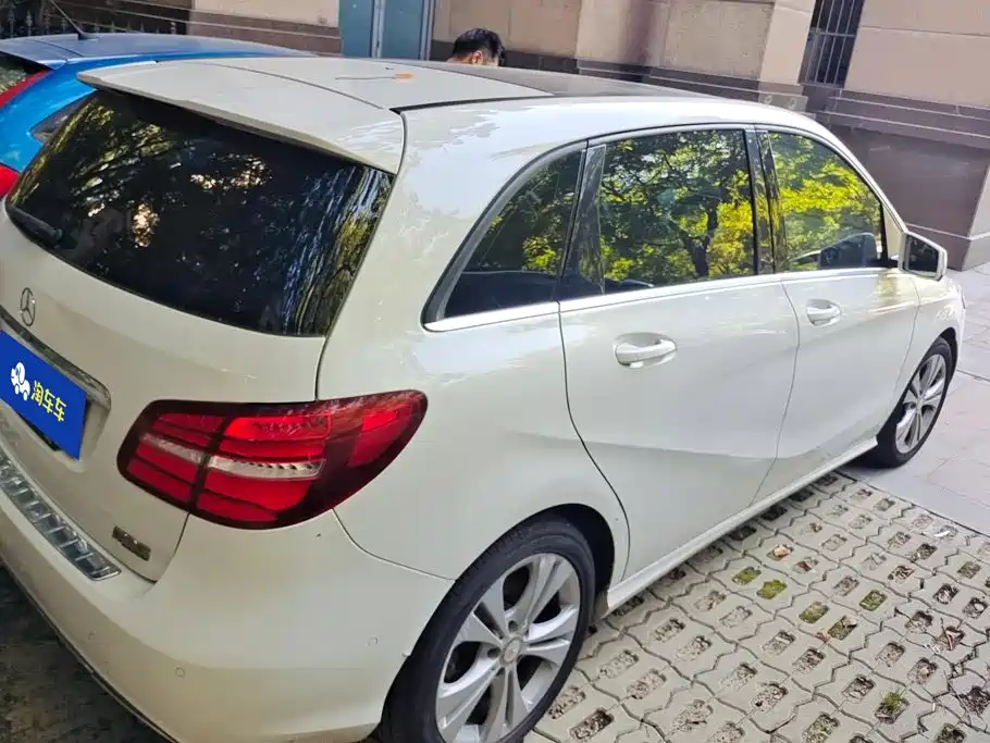 Mercedes-Benz B-Class 2016