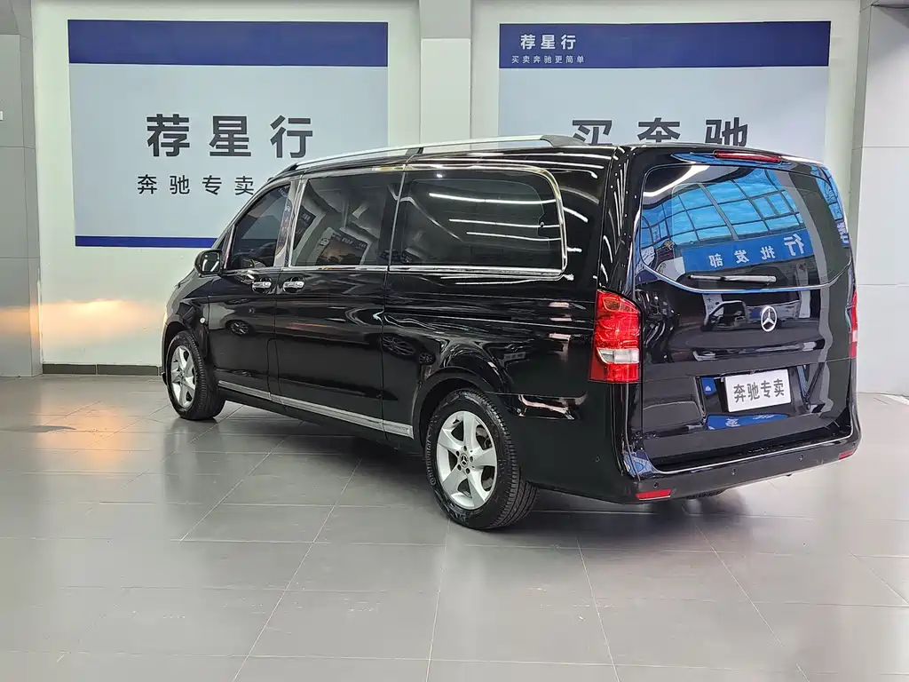 Mercedes-Benz Vito 2020 — фото 18