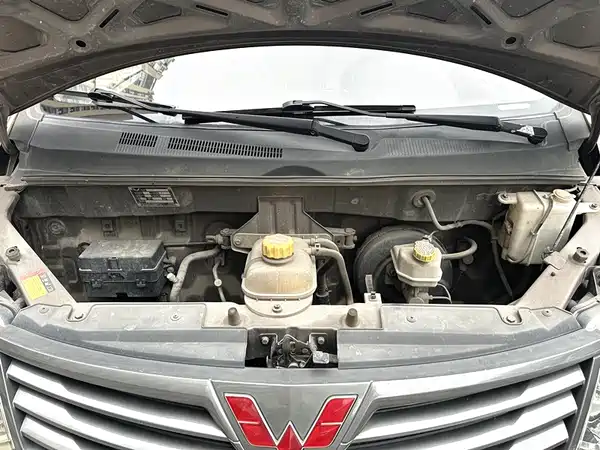 Wuling Journey Classic 2015
