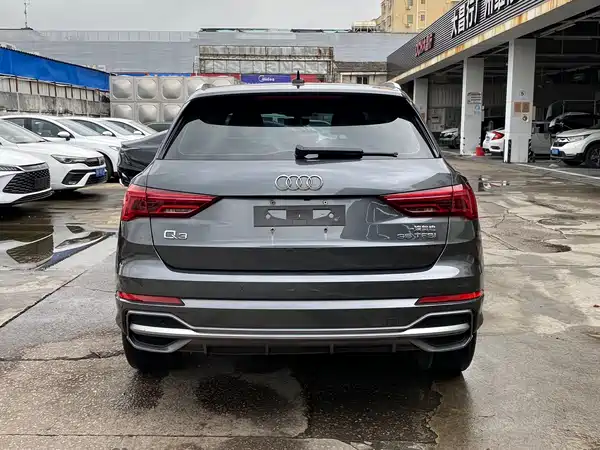 Audi Q3 2022